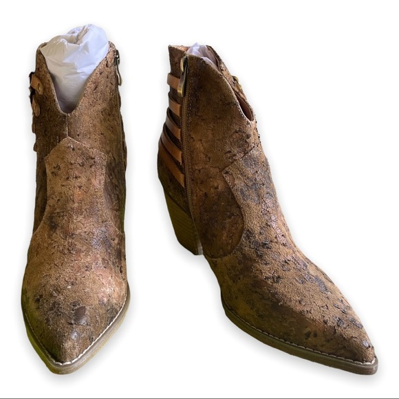Antelope Western Boots Haddi Q25 Stacked Heel Unique Low Bootie Size 8 - Picture 7 of 8